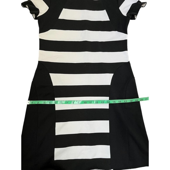 Michael Kors Black and White Colorblock Striped Dress - Picture 10 of 11